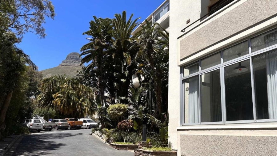 To Let 0 Bedroom Property for Rent in Sea Point Western Cape